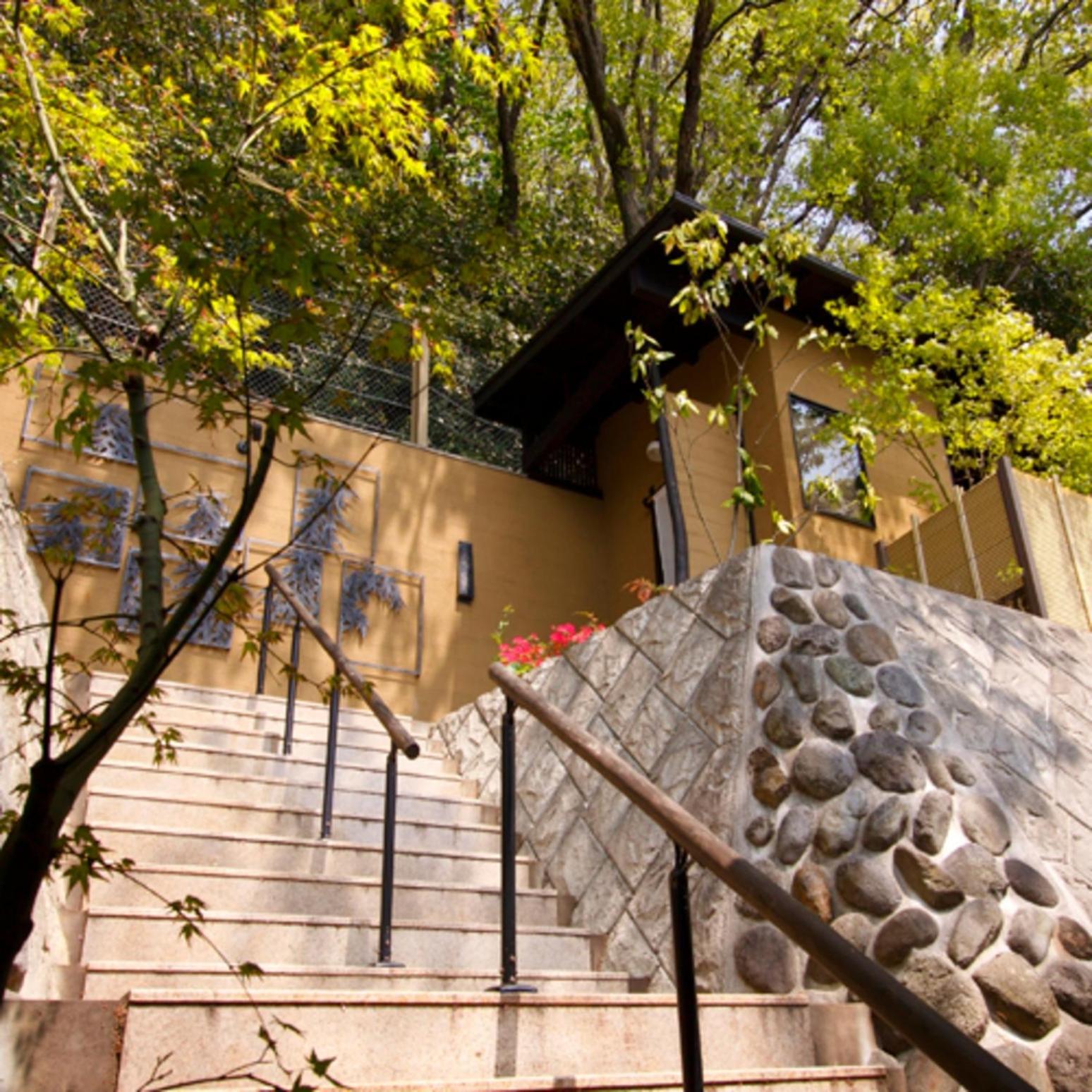 森の入り江の離れ宿 無雙庵枇杷 Ukusu Exterior foto